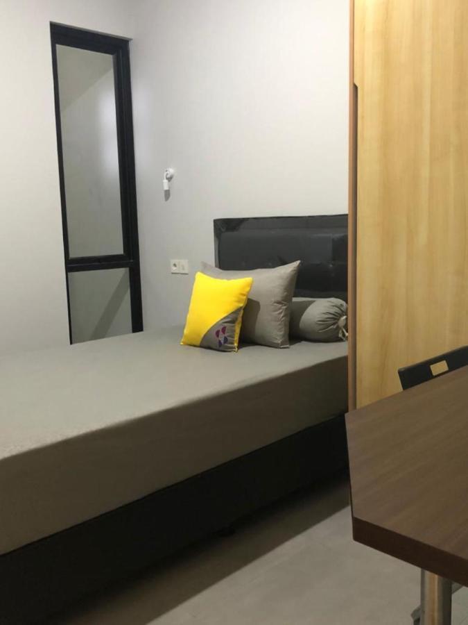 Cozy Puri Hotel Jakarta Ngoại thất bức ảnh